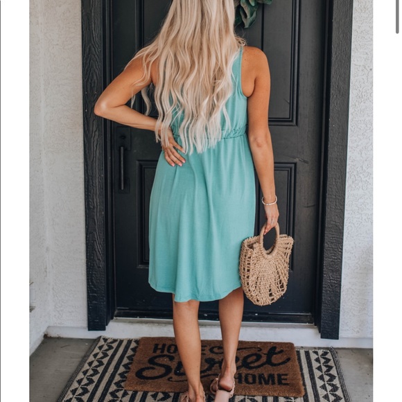 Never worn aqua button up dress - Picture 2 of 6